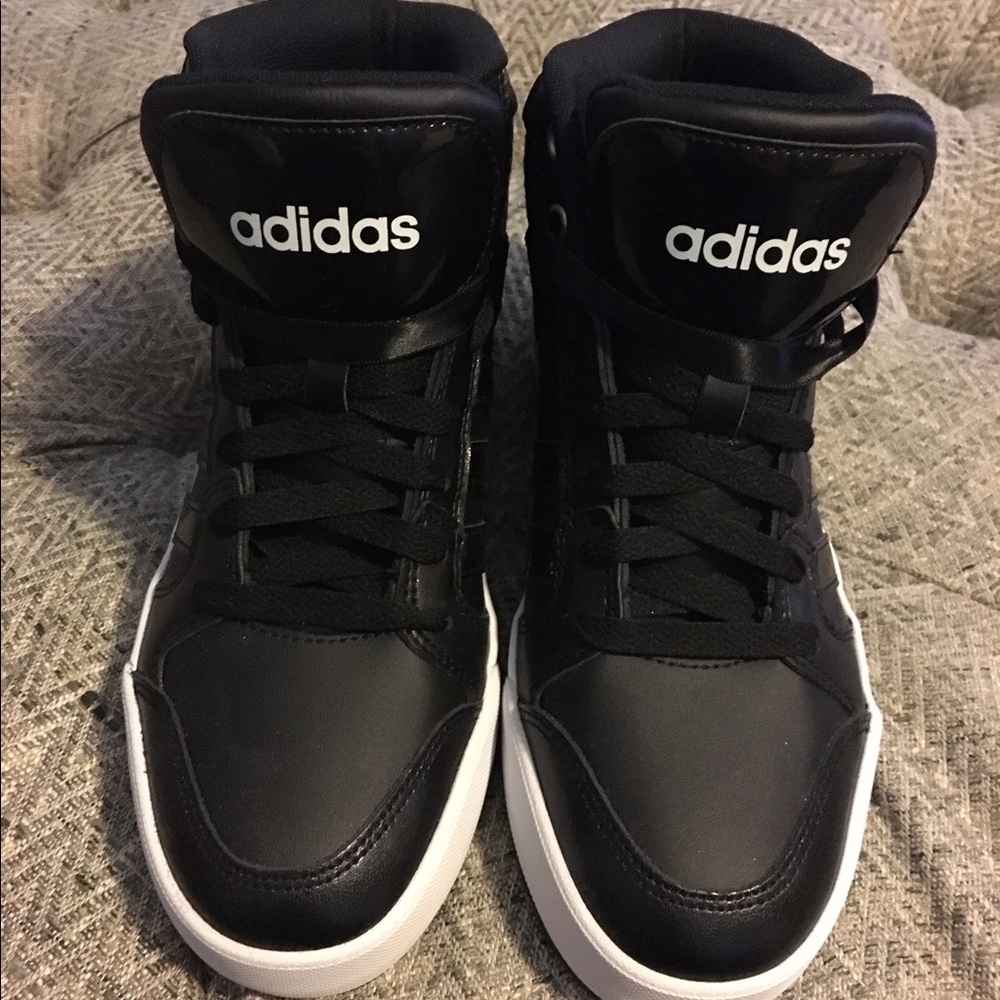 NWOT Adidas Neo High tops Black- Wm 6.5