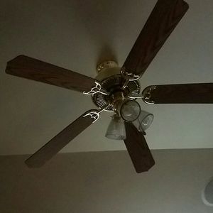 Meet your Posher, Clarence