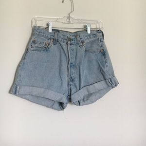 Highly waisted shorts