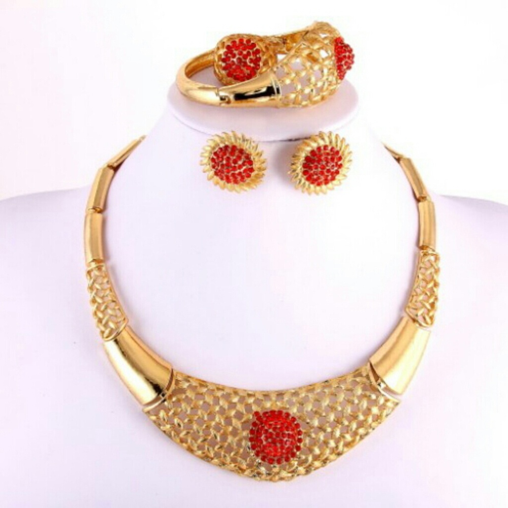 Meet your Posher, Chrisla