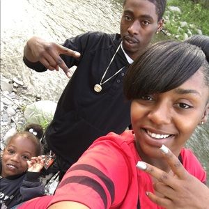 Meet your Posher, Maya