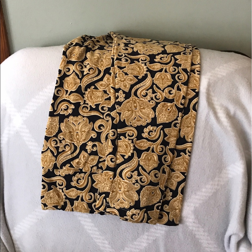 LuLaRoe TC Leggings
