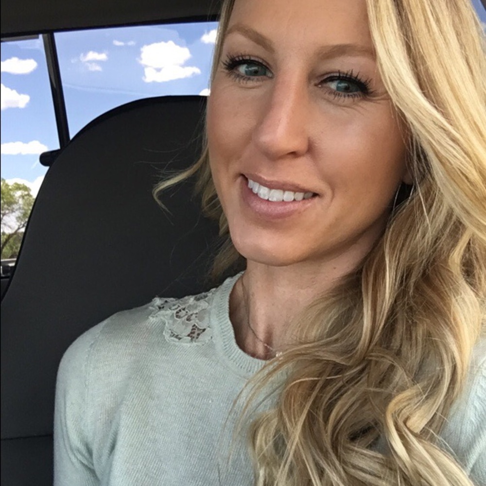 Meet your Posher, Logann