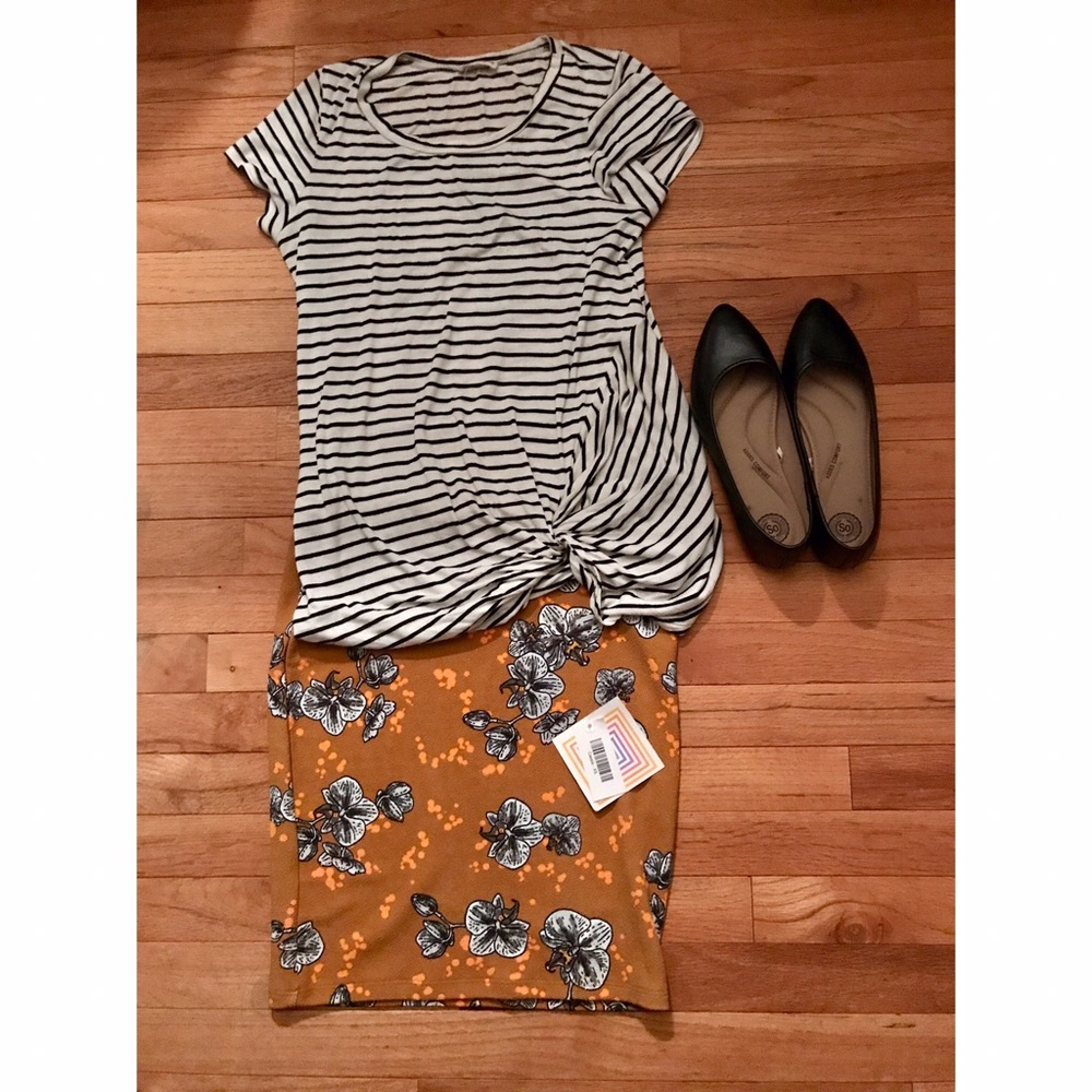 LuLaRoe Floral Cassie Pencil Skirt