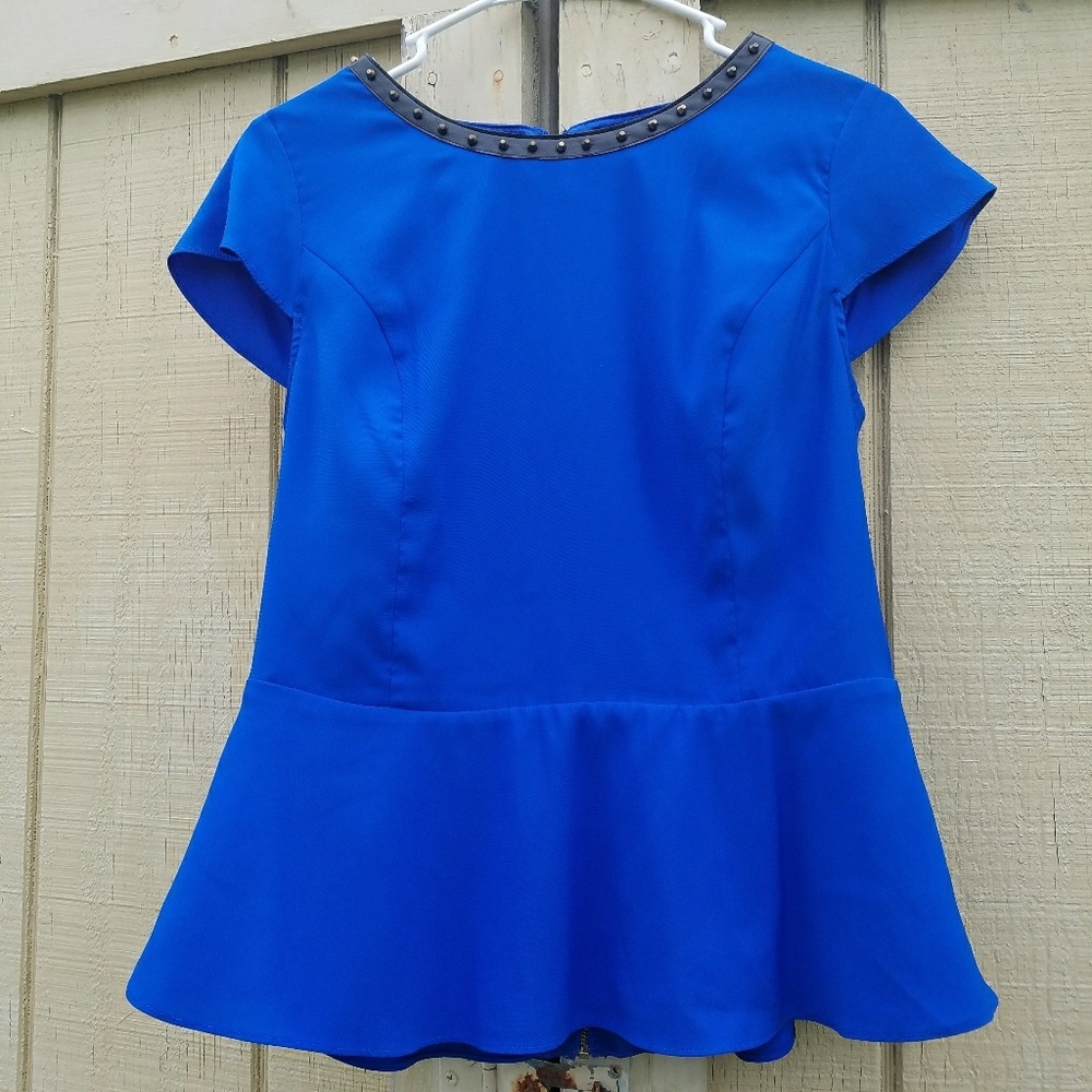 *sold* Blue express peplum top studded collar - Picture 4 of 4