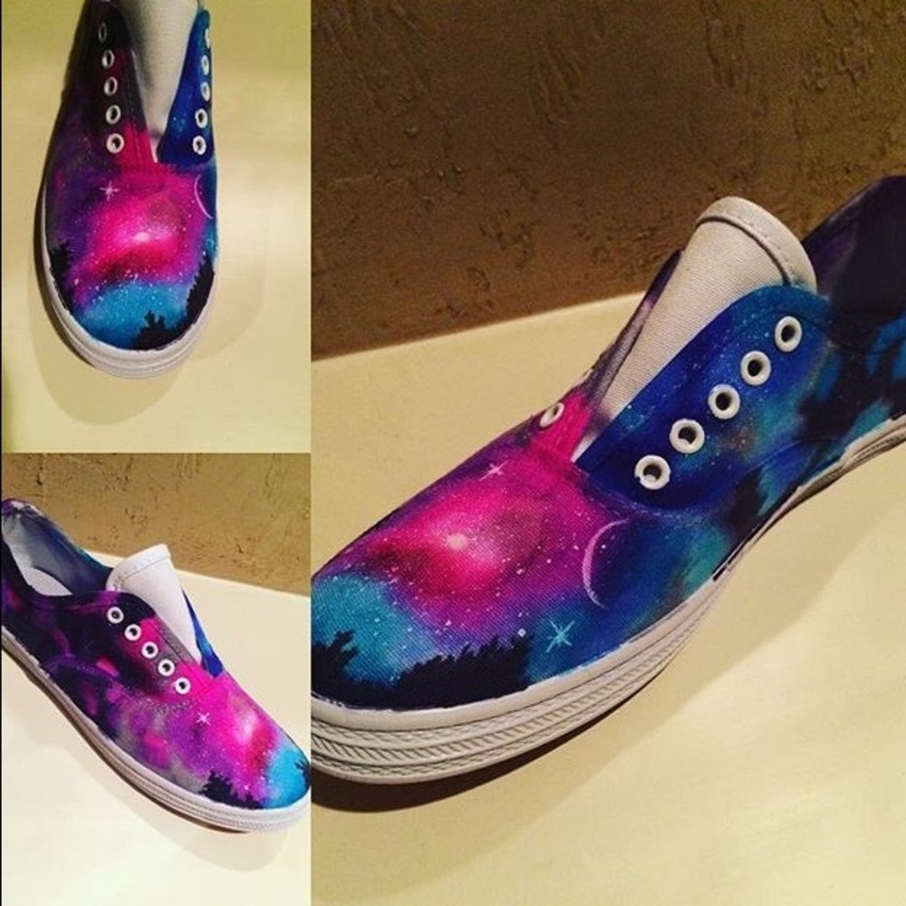 Shoes - Picture 3 of 3