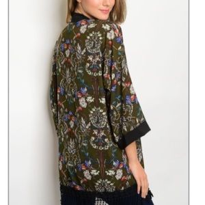 🌺🌸Olive Floral Kimono🌸🌺