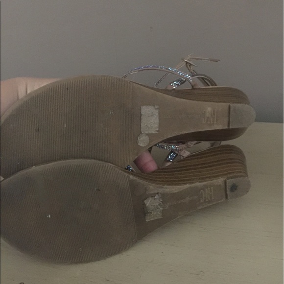 INC leather rhinestone sandals - Picture 4 of 4