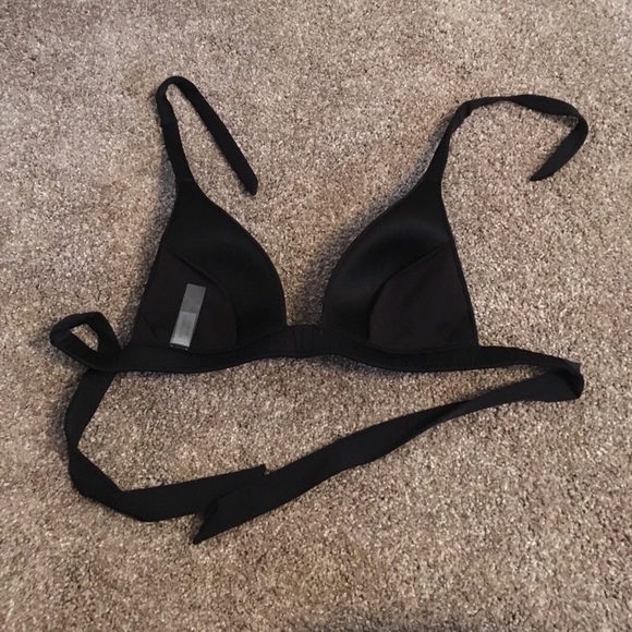 Victoria Secret swim top - Picture 2 of 4