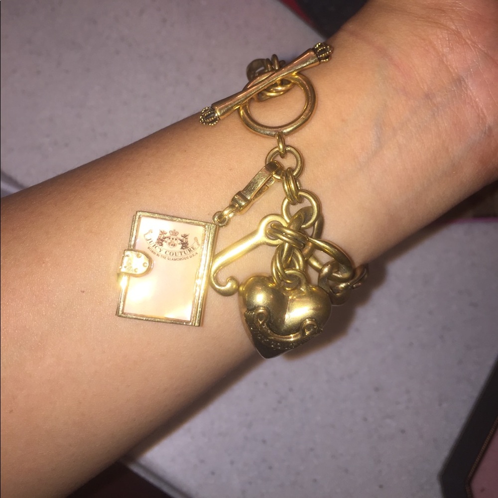 Juicy Couture charm bracelet (includes charm)