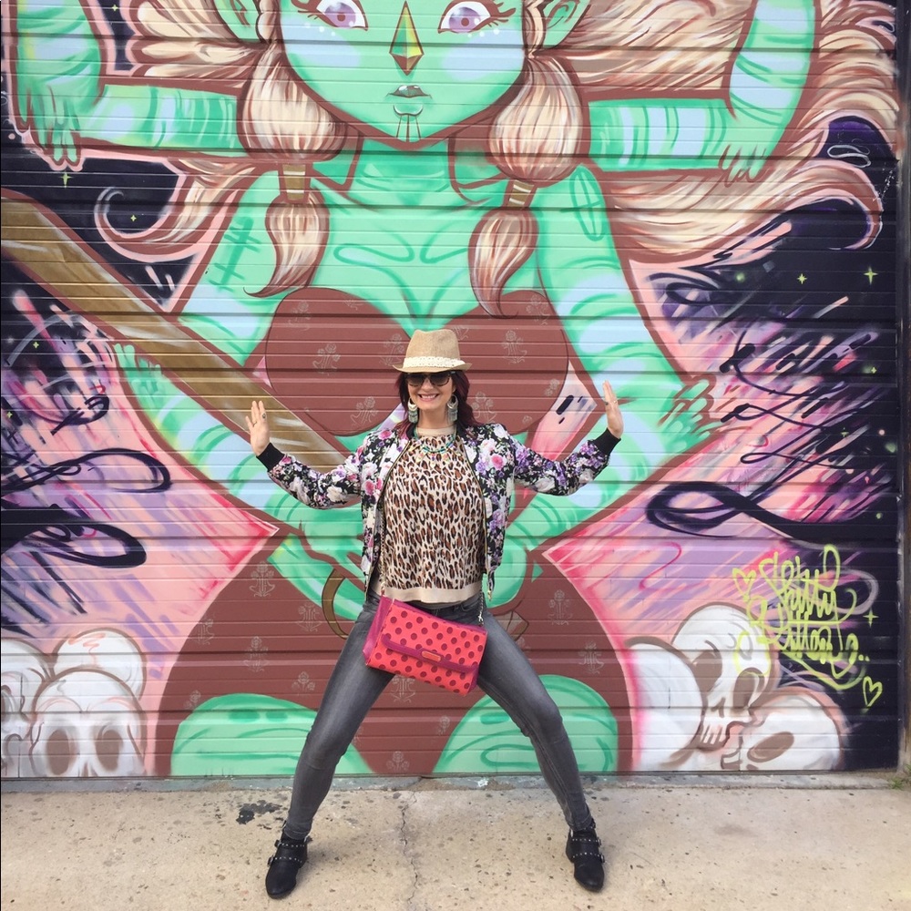 Meet your Posher, Mandi