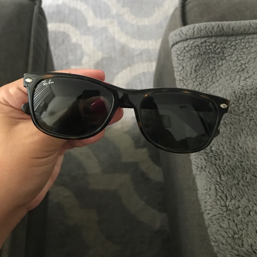 Ray ban new wayfarer