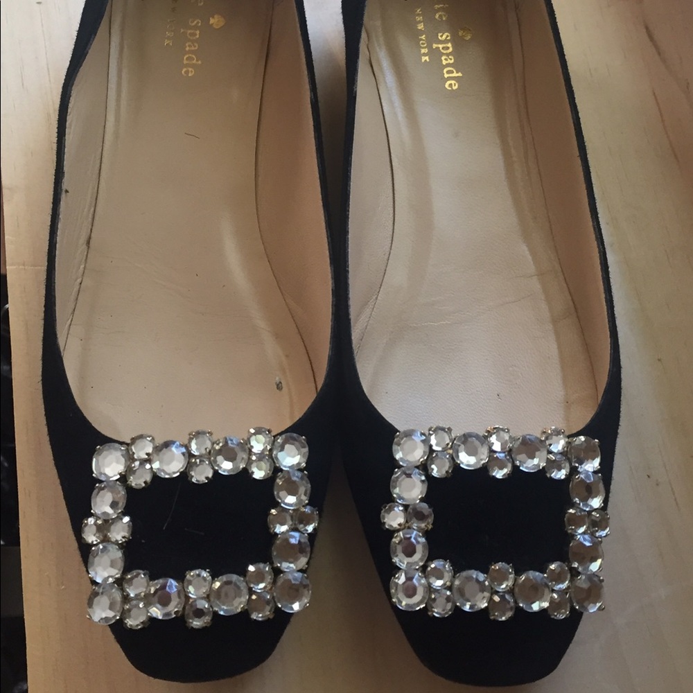 Shoes - Picture 2 of 7