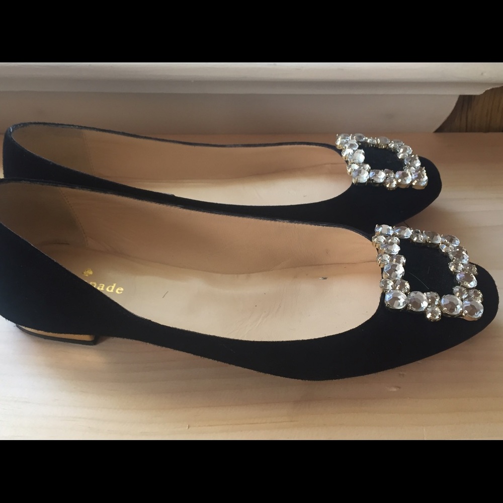 Shoes - Picture 5 of 7
