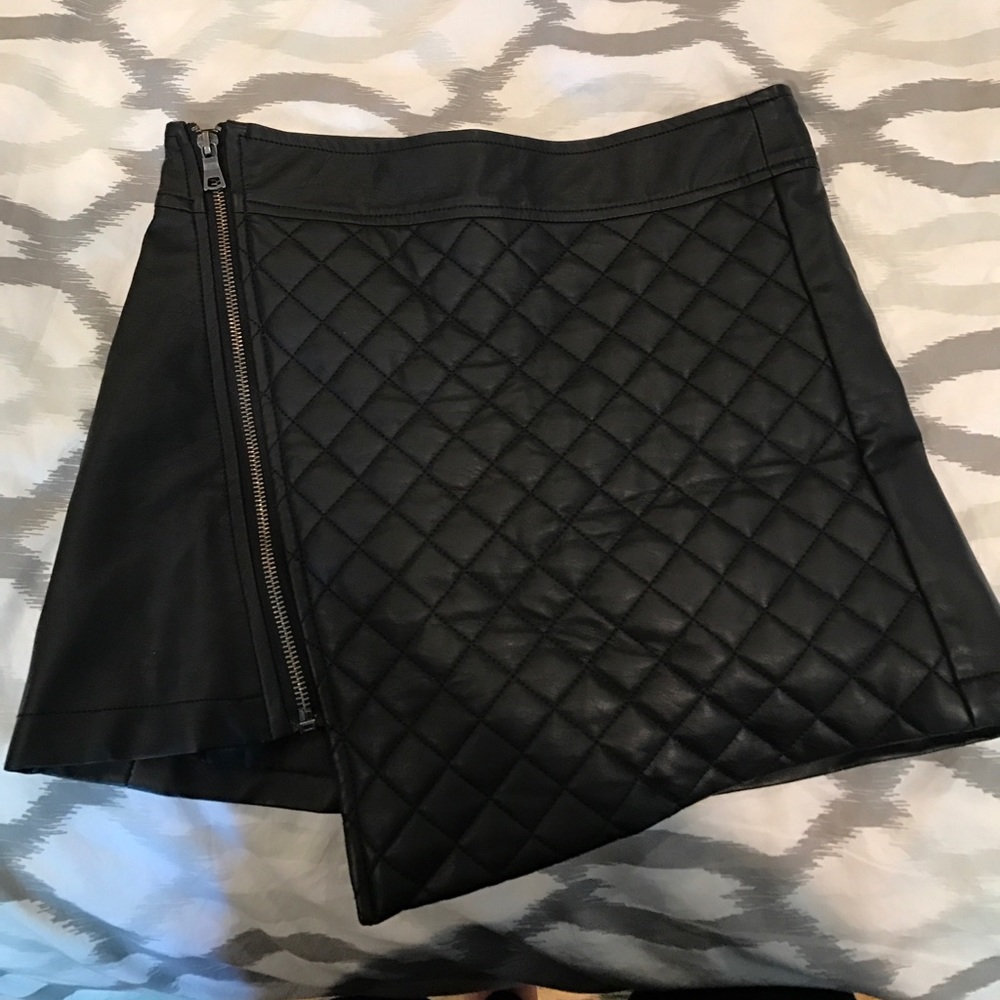Leather skirt