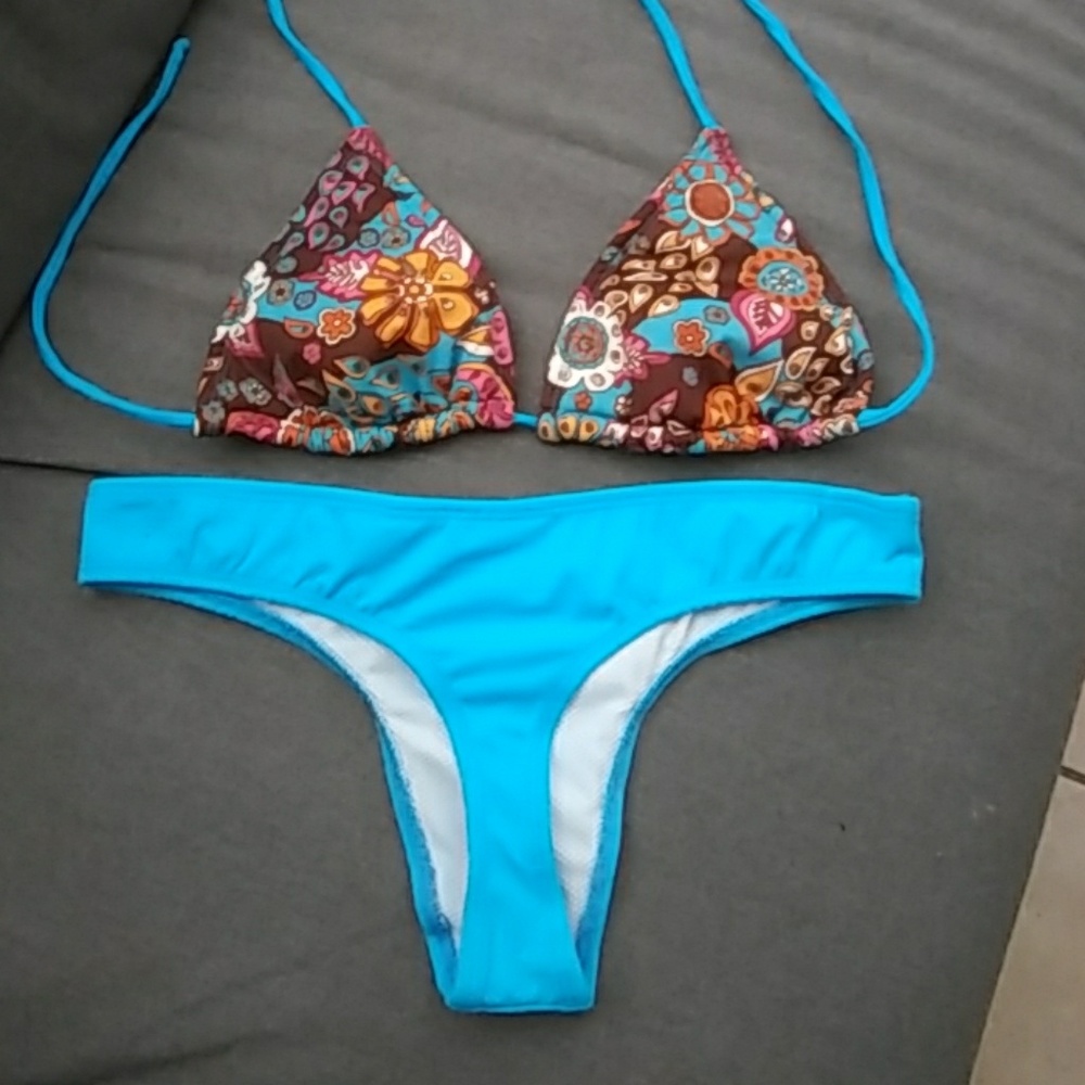 Swimming - Picture 2 of 2