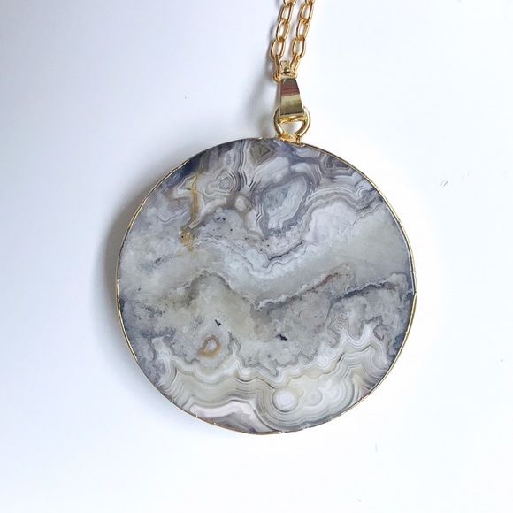 Grey Mexican Crazy Lace Agate Necklace, Gold - Picture 2 of 5