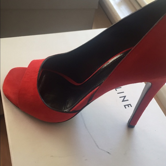 Shoes - Picture 4 of 6