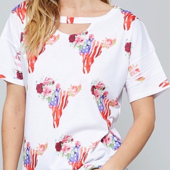 Stars and Stripes Cattle Top - Picture 2 of 2