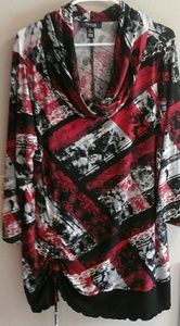 Red and black extra long blouse