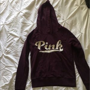 VS maroon hoodie