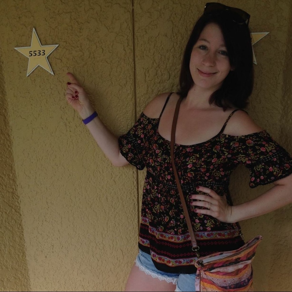 Meet your Posher, Jennifer