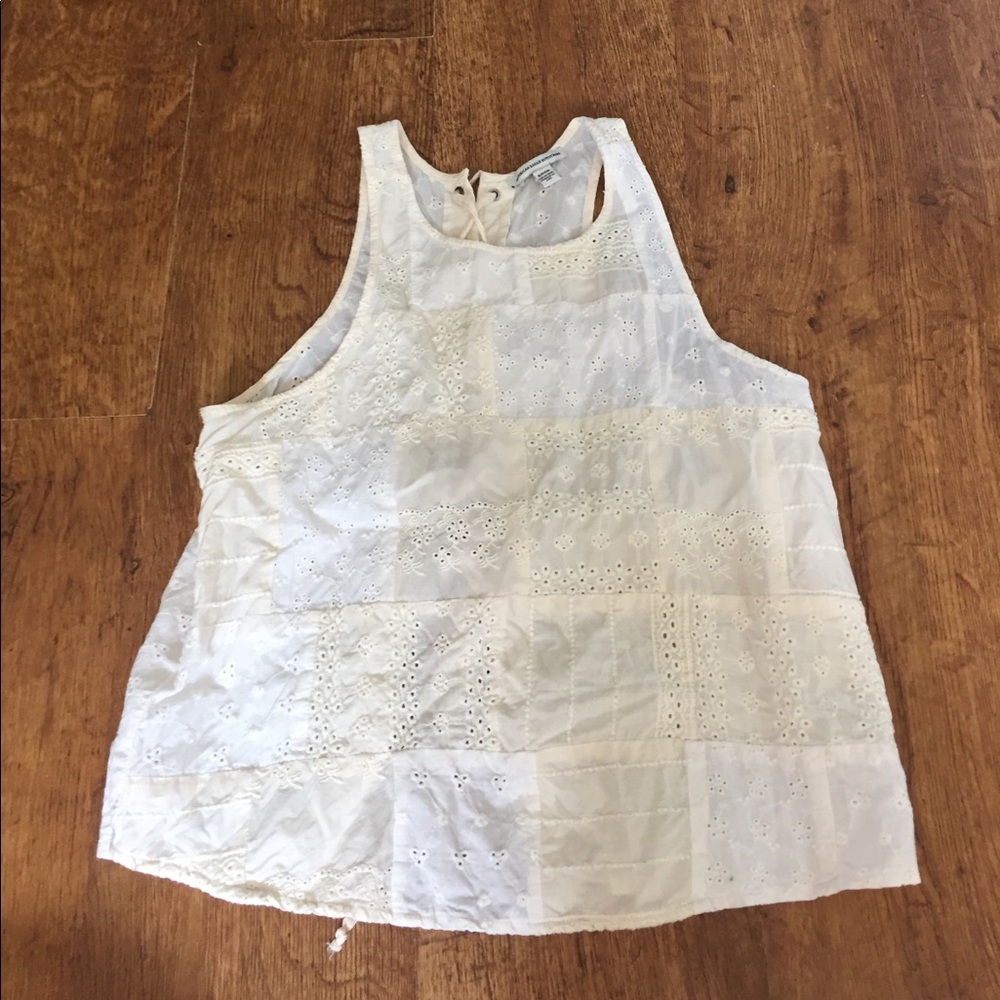 Laced up back off-white crop tank