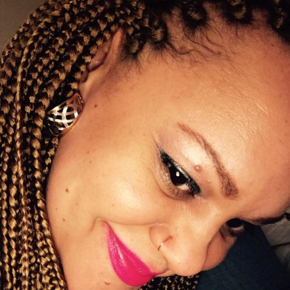 Meet your Posher, Neosha