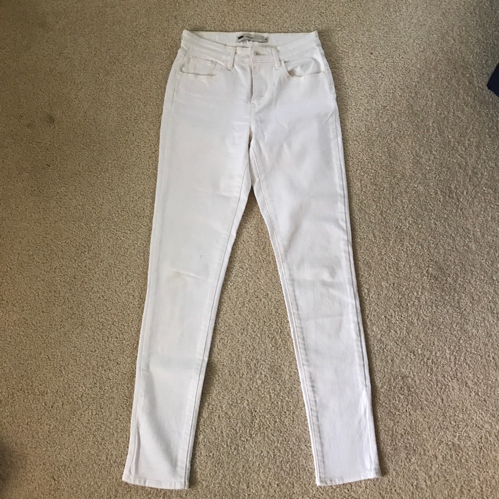 Hi-Rise Levi's White Jeans