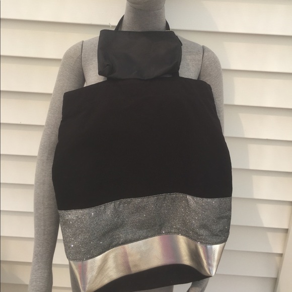 Victoria secret tote with cosmetic bag - Picture 5 of 7