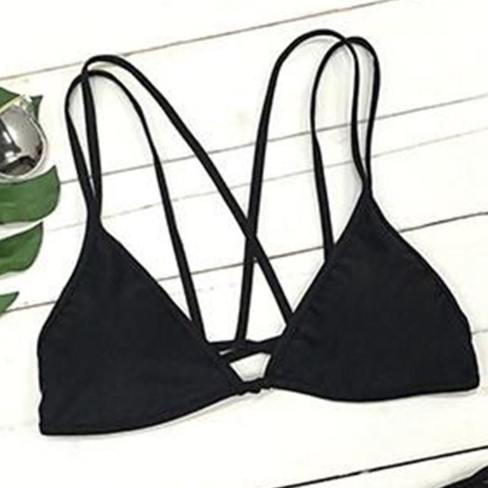 Black bikini