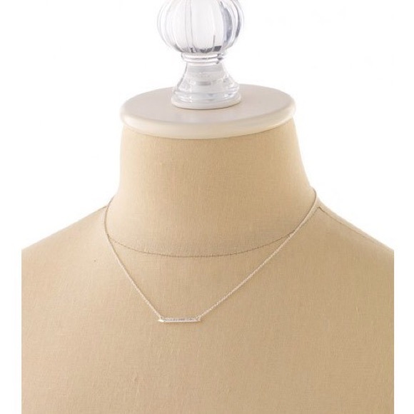 Stella & Dot Silver Rebel cluster necklace - Picture 3 of 5