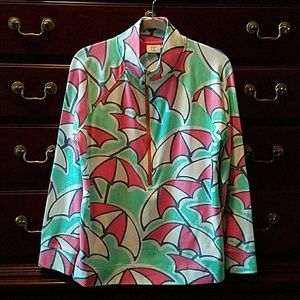 Crown & Ivy zip up pull over