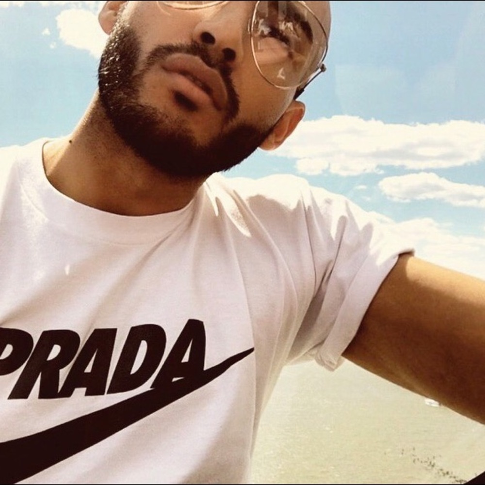 Meet your Posher, Alex