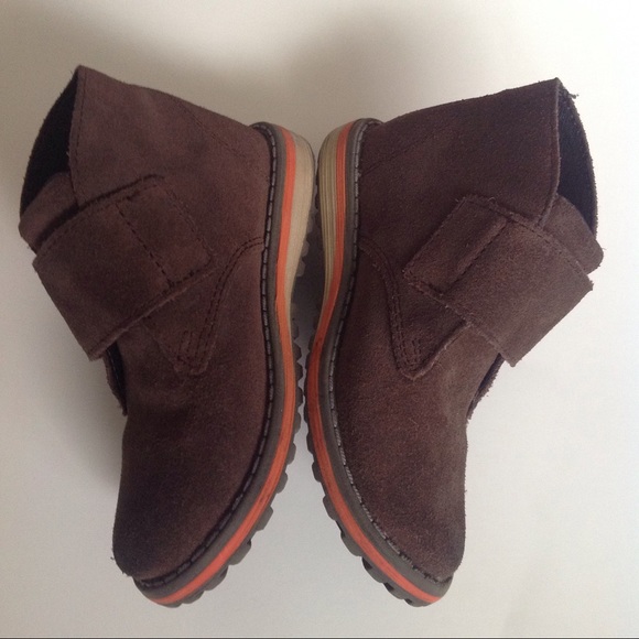 umi boys shoes