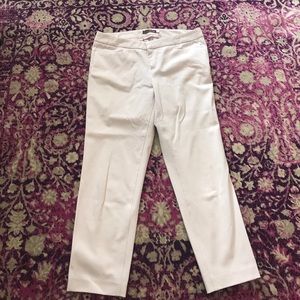 Soft pink, ankle cropped pants!