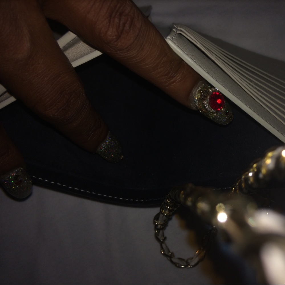 Like New Celine large Wallet 👛💯 - Picture 3 of 4