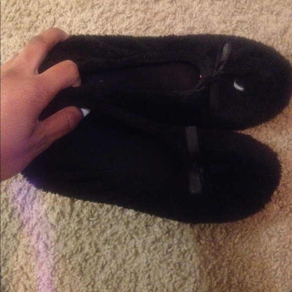 House slippers - Picture 1 of 2