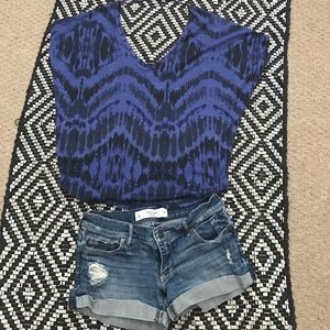 Express blue batwing top Abercrombie 0 denim short