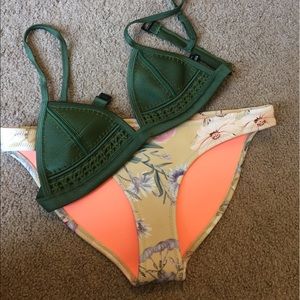 TRIANGL SWIMSUIT