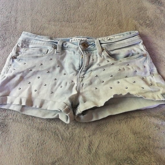 High-waisted Studded Shorts - Picture 1 of 3