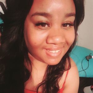 Meet your Posher, Sabrina