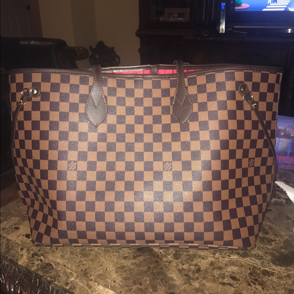 Neverfull medium bag