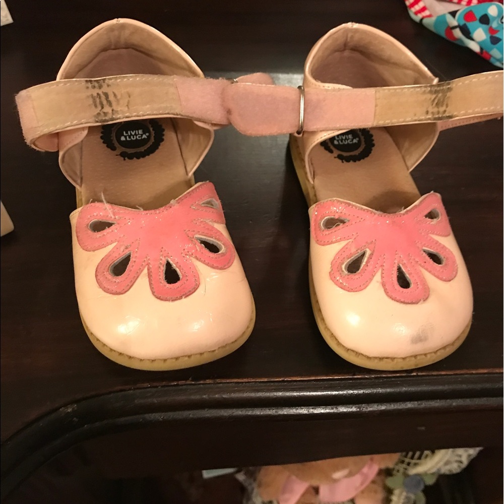 Pink Livie Luca