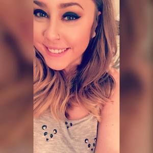 Meet your Posher, Olivia