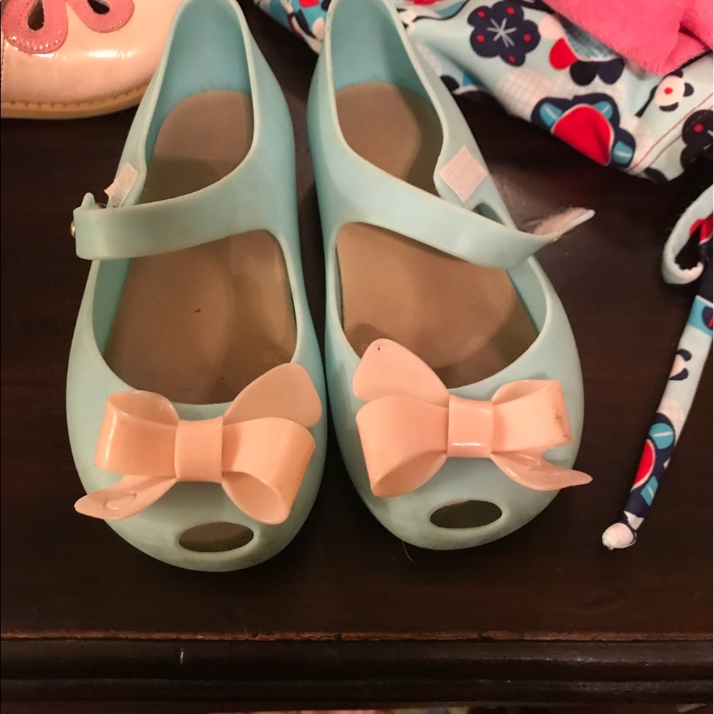 Jelly shoes