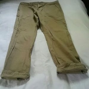 SLIM FIT KAKI PANTS