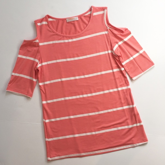 Cold Shoulder Top - Picture 3 of 3