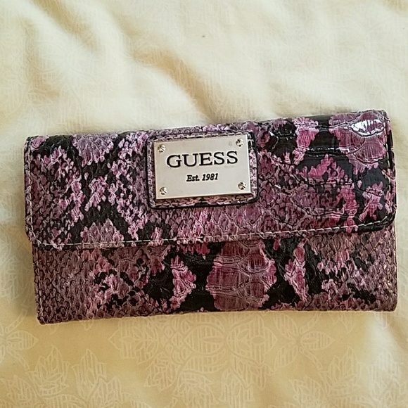 guess snakeskin wallet