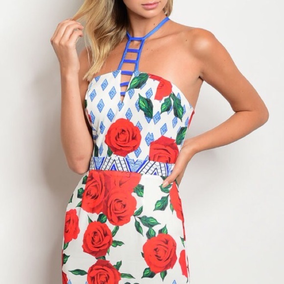 🌺FLORAL MAXI DRESS WITH BOTTOM SIDE SLIT- NEW🌺 - Picture 3 of 8